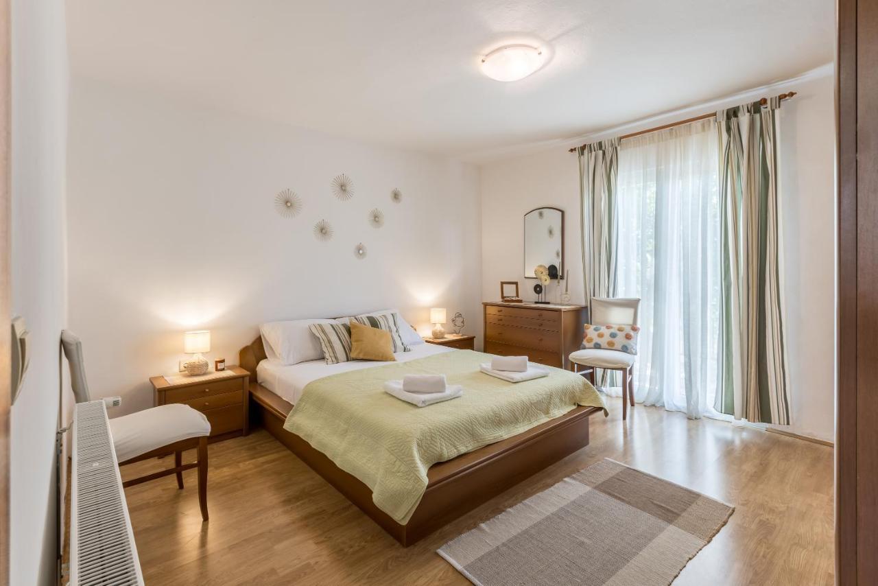 Citrus Accommodation Kaštela Exteriér fotografie